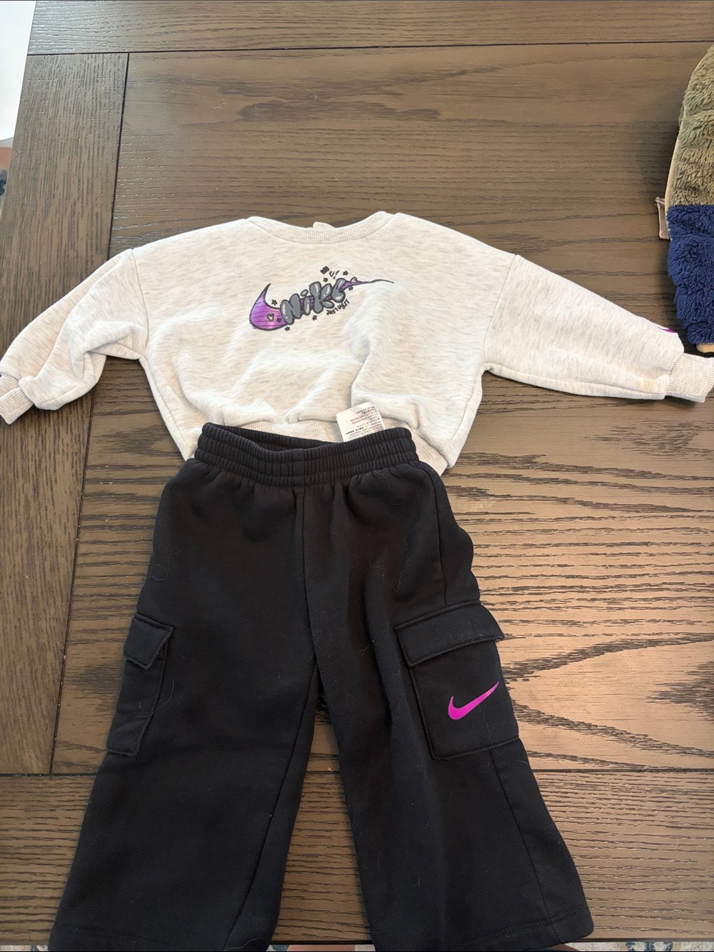 Toddler Nike sweat set
